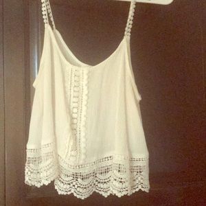 Lush brand gauzy crop tank size large